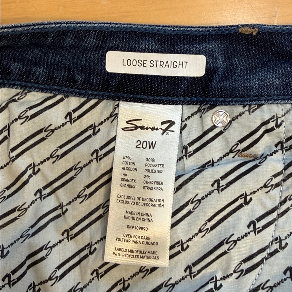 NWOT Size 20W, Loose Straight Jeans by Seven7